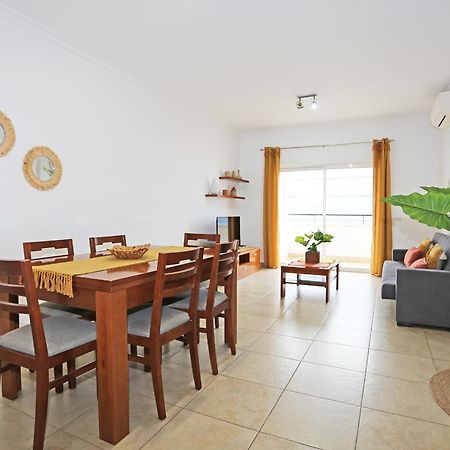A04 - Large Modern 1 Bed Apartment With Pool 라고스 외부 사진