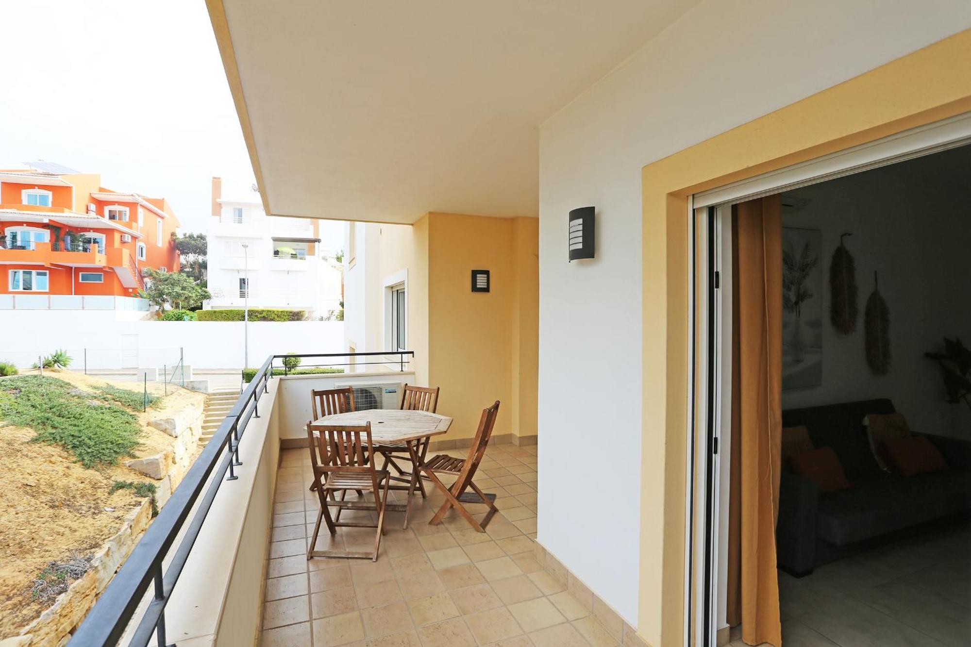 A04 - Large Modern 1 Bed Apartment With Pool 라고스 외부 사진
